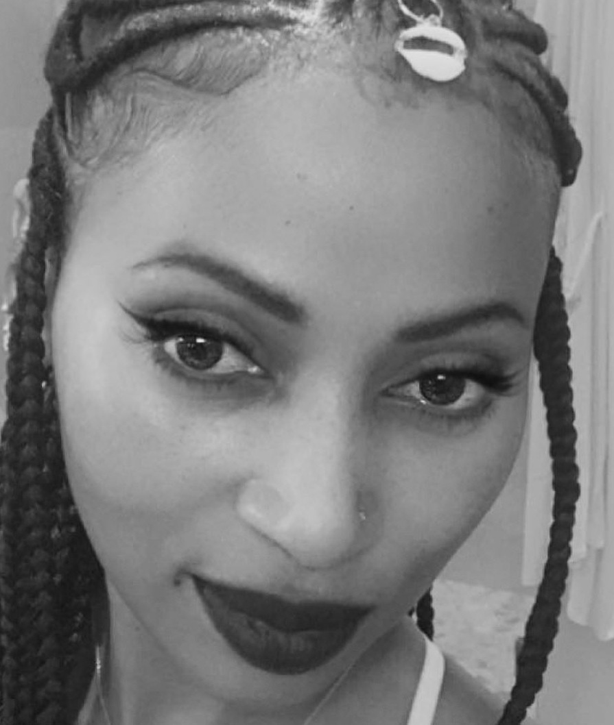 Zonke Dikana biography