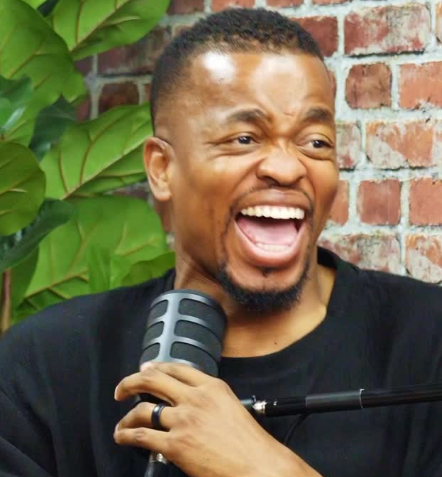 Mpho Popps biography